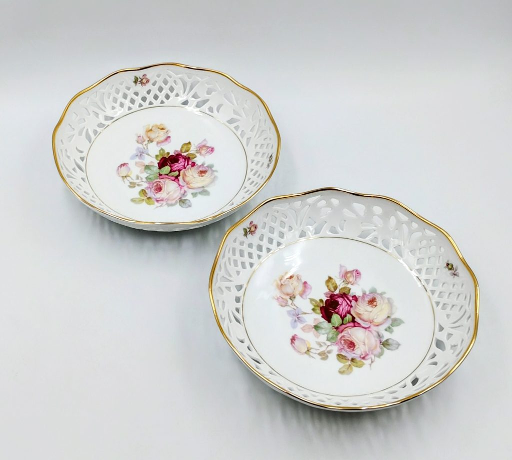 Dwie ażurowe misy marki Schumann